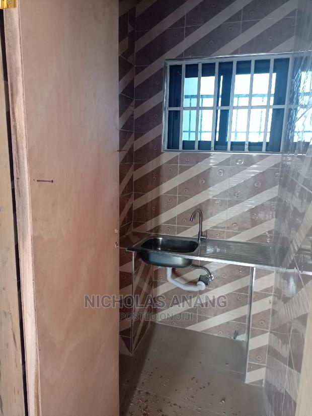 1bdrm House in Bush Road, Teshie for rent · Photo 2