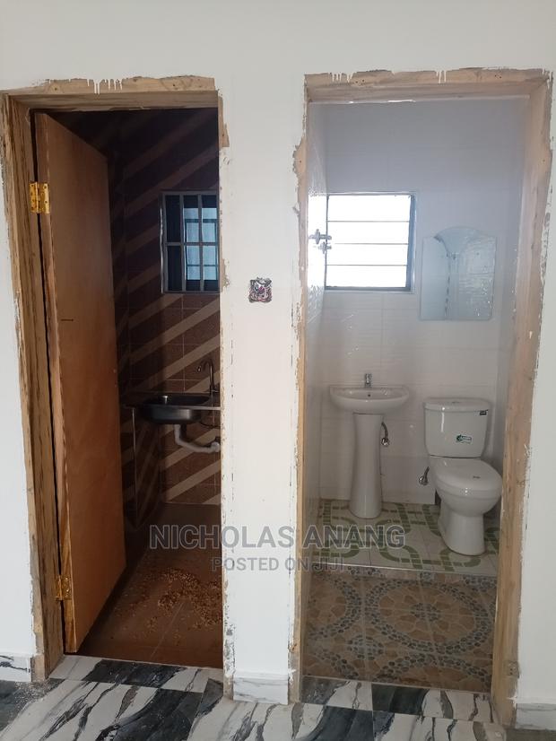 1bdrm House in Bush Road, Teshie for rent · Photo 4