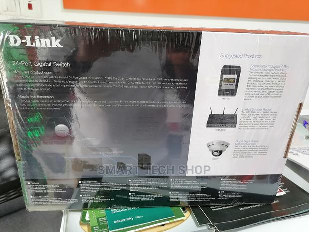 Dlink D-Link 24 Port Gigabit Switch - Unmanaged · Photo 1