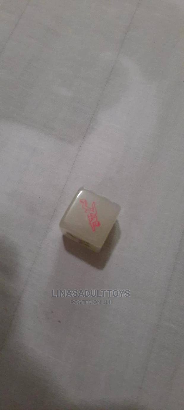 4pcs Acrylic Playing Sex Dice · Photo 2