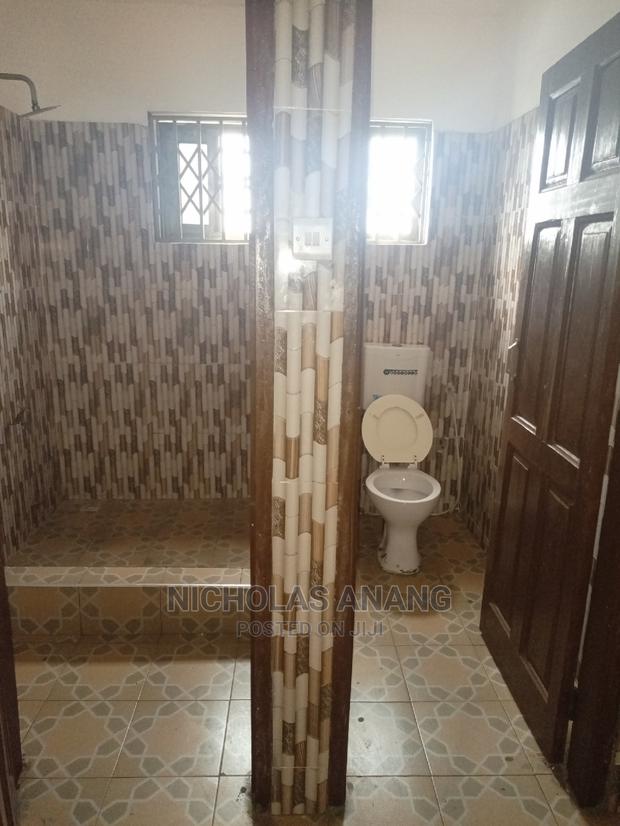 2bdrm House in Camp 2, Teshie for rent · Photo 3