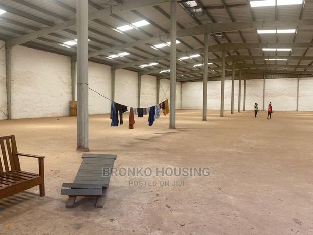 Warehouse and Apartment for Rent at Tema Industrial Area · Photo 8