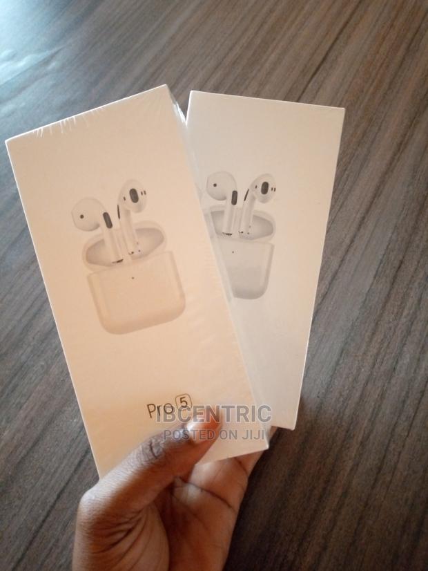 Pro 5 Wireless Earbuds · Photo 1