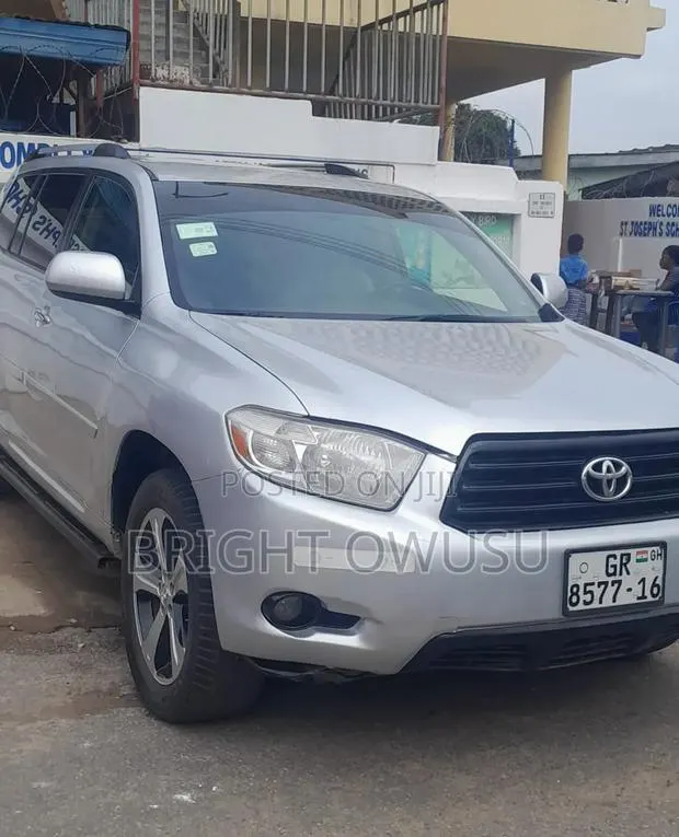Toyota Highlander 2009 Silver · Photo 1