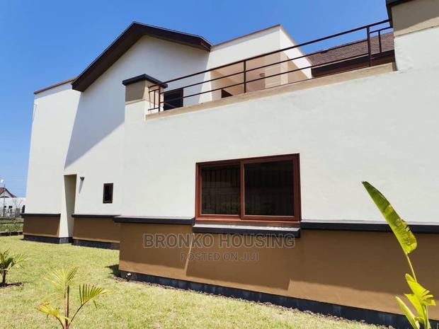 5bdrm House in Bronko Housing, Accra Metropolitan for rent · Photo 2