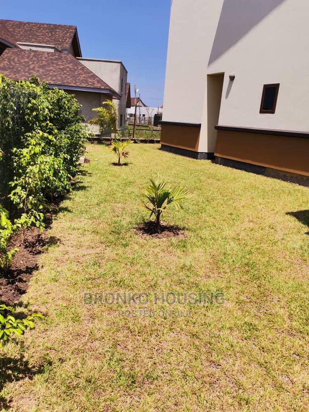 5bdrm House in Bronko Housing, Accra Metropolitan for rent · Photo 4