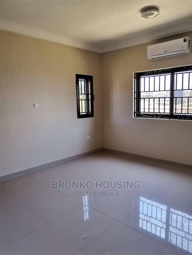 5bdrm House in Bronko Housing, Accra Metropolitan for rent · Photo 5