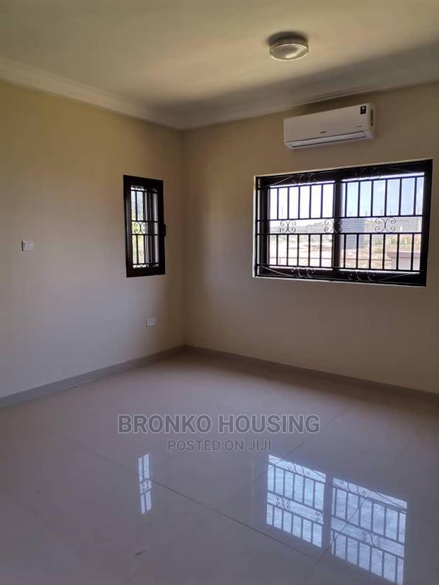 5bdrm House in Bronko Housing, Accra Metropolitan for rent · Photo 6