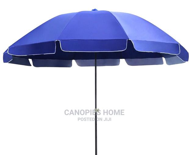 Vendor Umbrella · Photo 1
