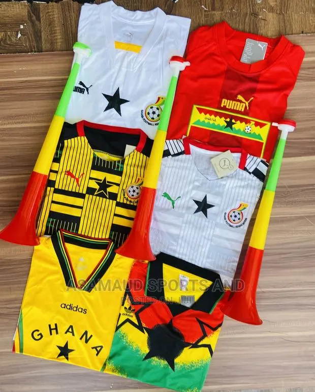 Original Black Star Jersey With Vuvuzela at Cool Price · Photo 1