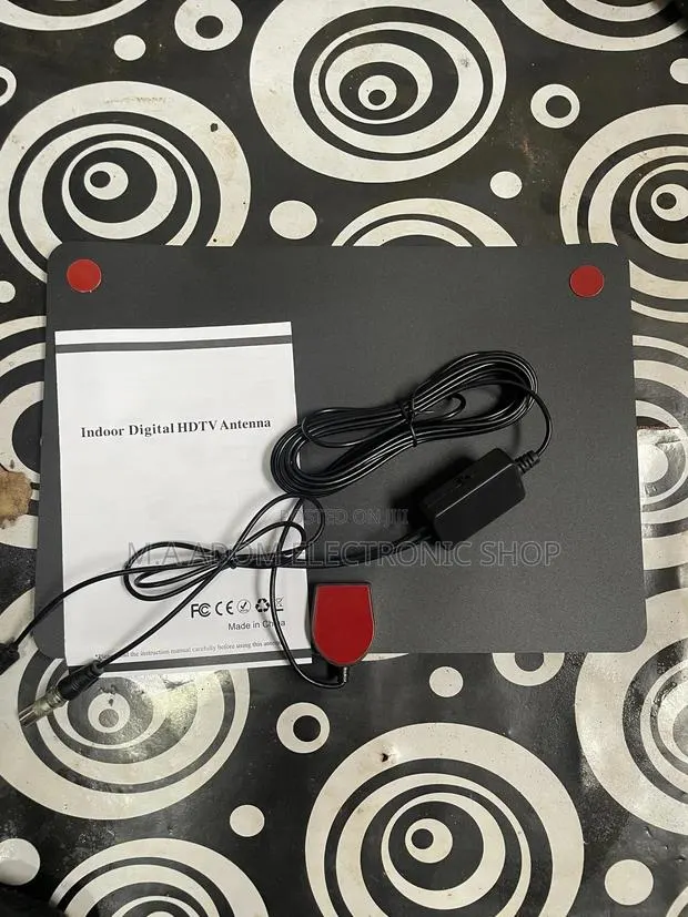 For Clear HD Channels Choose Hdtv Indoor Digital Antenna · Photo 1