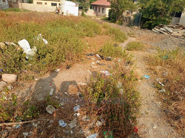 A Genuine Half of Plot for Sale at Teshie Lekma · Photo 2