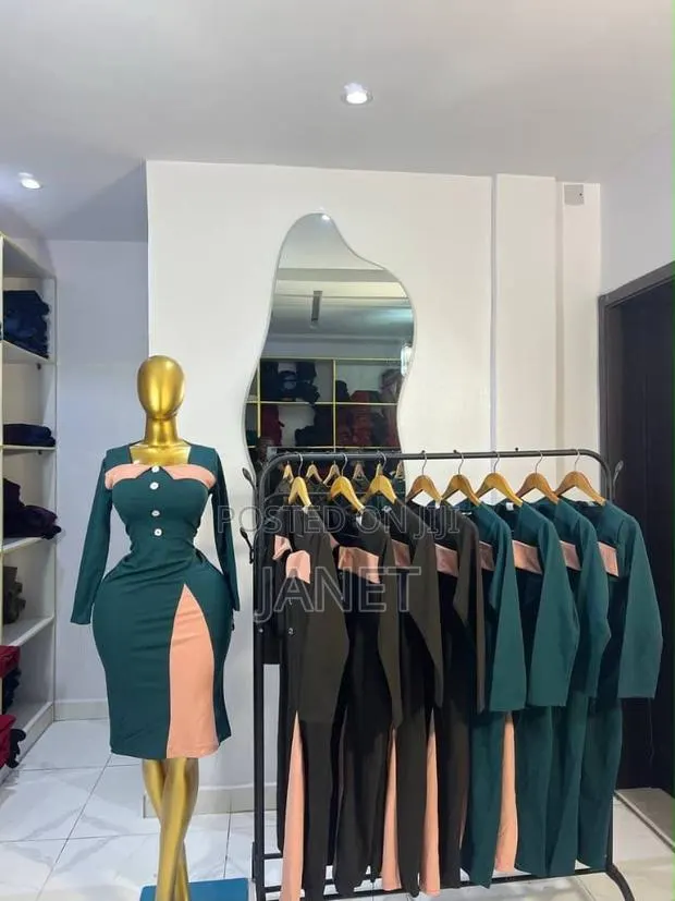 Beautiful Office Wear · Photo 1