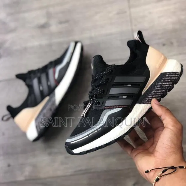 Adidas Ultra Boost Unisex · Photo 1