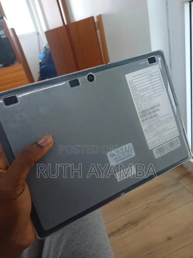 Lenovo Tab TB311FU 64 GB Silver · Photo 1