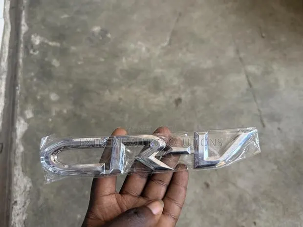 Honda CRV Emblem Cr-v Rear Liftgate Chrome Badge Back Trunk Logo Name · Photo 1