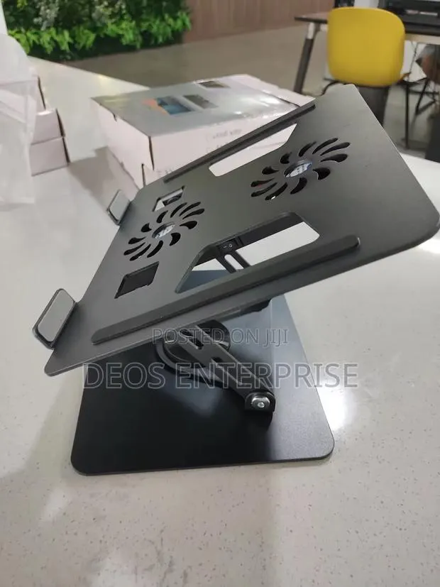 360° Rotating Aluminum PC Cooler · Photo 1