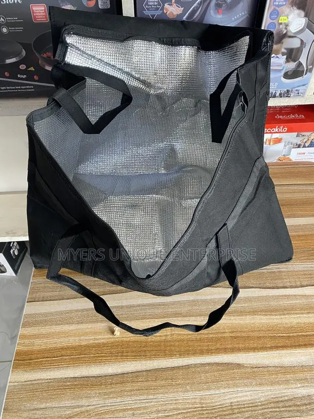 Thermal Delivery Bag Waterproof Leakproof · Photo 1