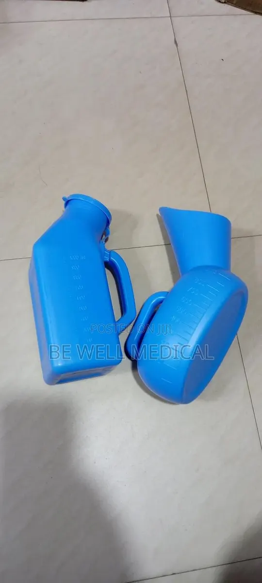 Urine Can Plastic (Male And Female) · Photo 1