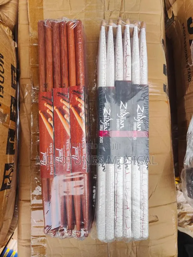 Two Pack of Drumsticks (Pearl & Zildjian) · Photo 1
