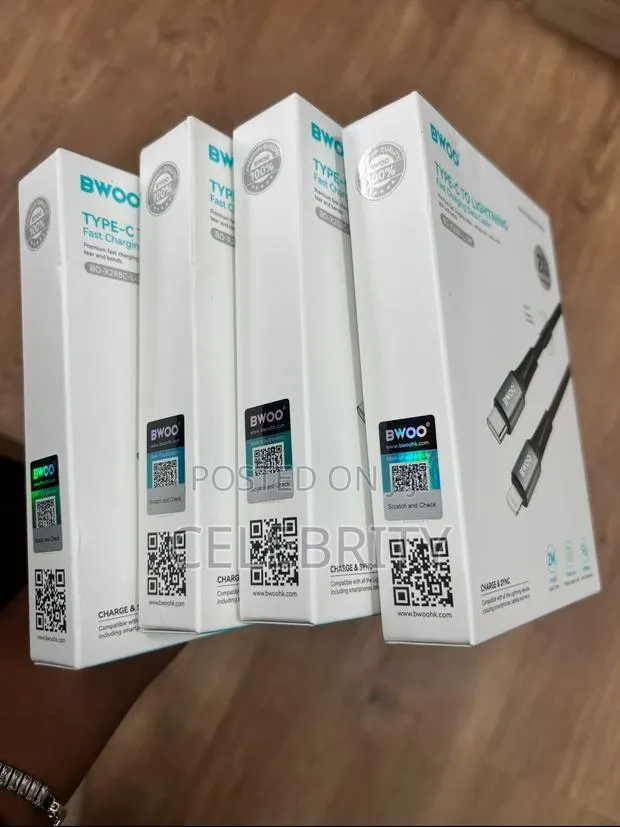 BWOO TYPE-C Fast Charger · Photo 1