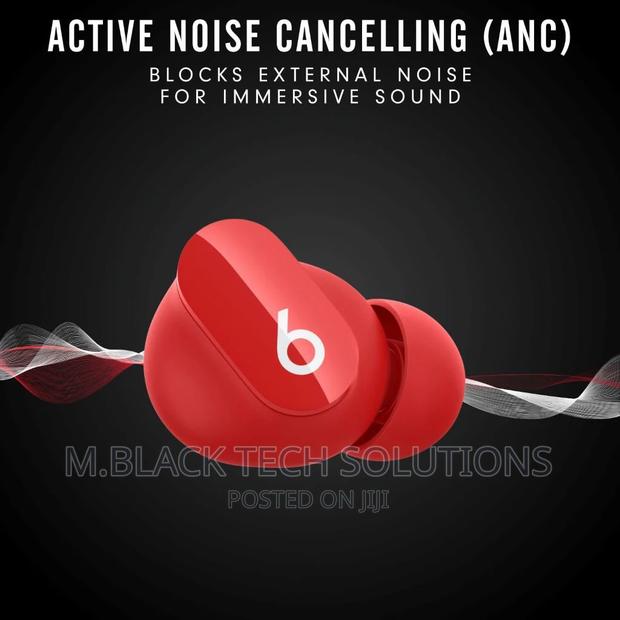 Beats Studio Buds Noise Cancelling Bluetooth Earbuds · Photo 3