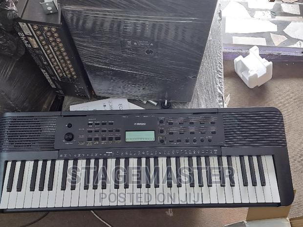 Yamaha PSR 273 · Photo 4