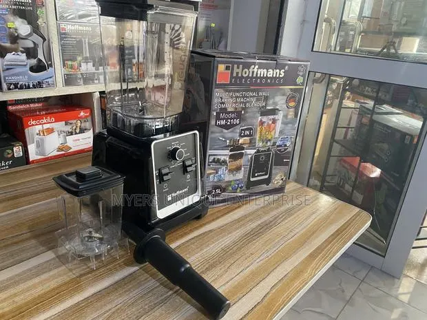 Hoffmans High Power Blender - Crushed Ice Function · Photo 1