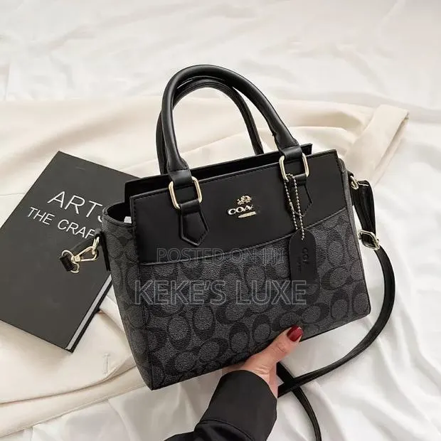 Coach Ladies Bags · Photo 1