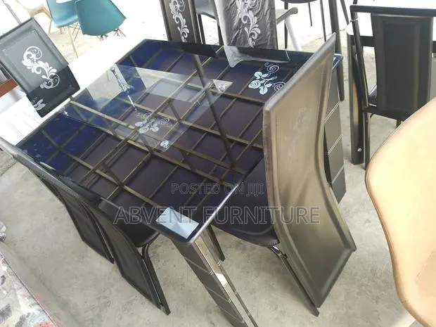 Quality 6 Seater Dining Set · Photo 1