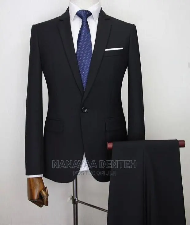Men's Suits · Photo 1