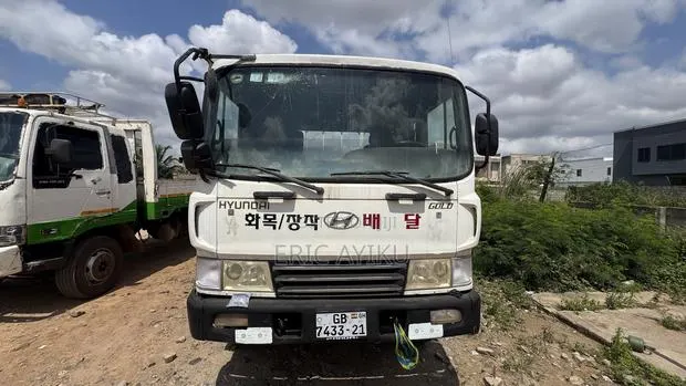 Hyundai 5 Tons Truck · Photo 1