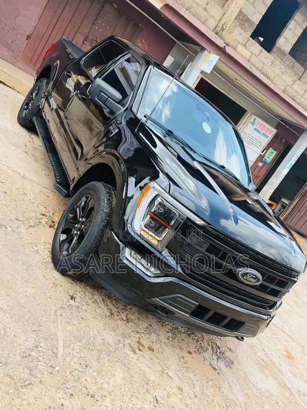 Ford F-150 2023 Black · Photo 1