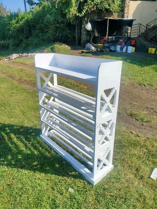 Shoe Rack for Stores and Home · Photo 1