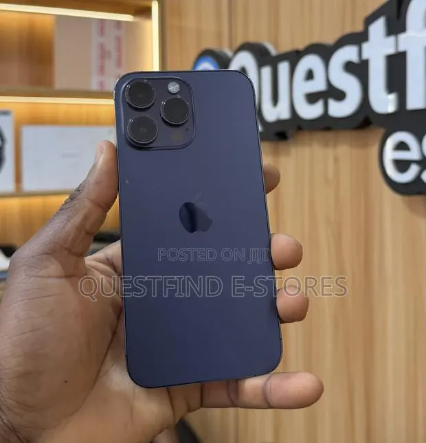 Apple iPhone 14 Pro Max 1 TB Purple · Photo 1