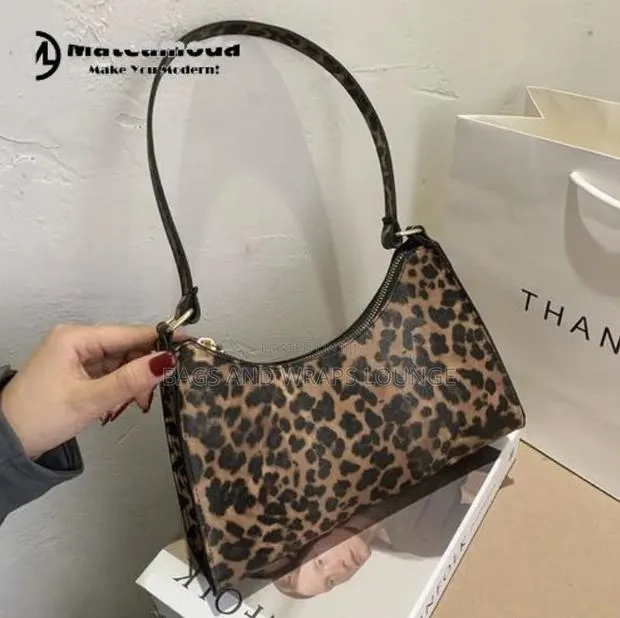 Miss Bags Lounge · Photo 1