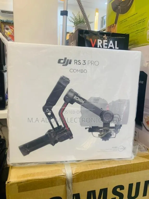 Shop Affordable DJI RS 3 Pro Combo, 3-Axis Gimbal Stabilizer · Photo 1