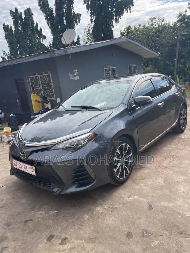 Toyota Corolla 2016 Gray · Photo 7