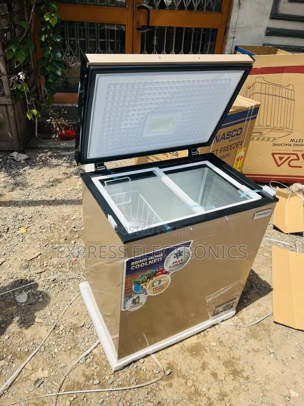Sealed in Box Chest Gold Color Single Door Freezer Nasco 150l · Photo 1