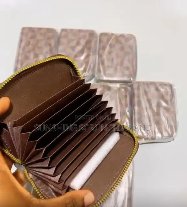 Mini Purse or Card Holders · Photo 1