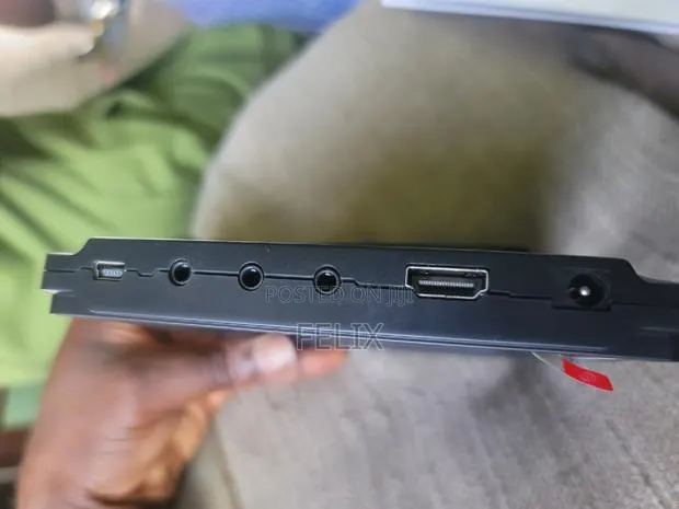 7inches High Definition Camera Monitor Hdmi Battery · Photo 1
