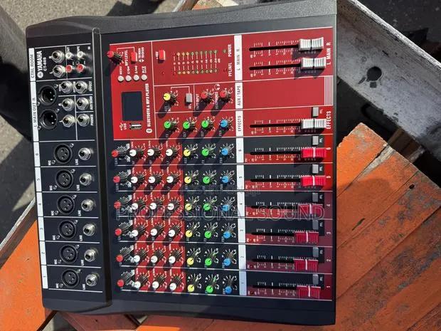 Yamaha Ct-60s 6-Channel Professional Audio Mixer Console · Photo 1