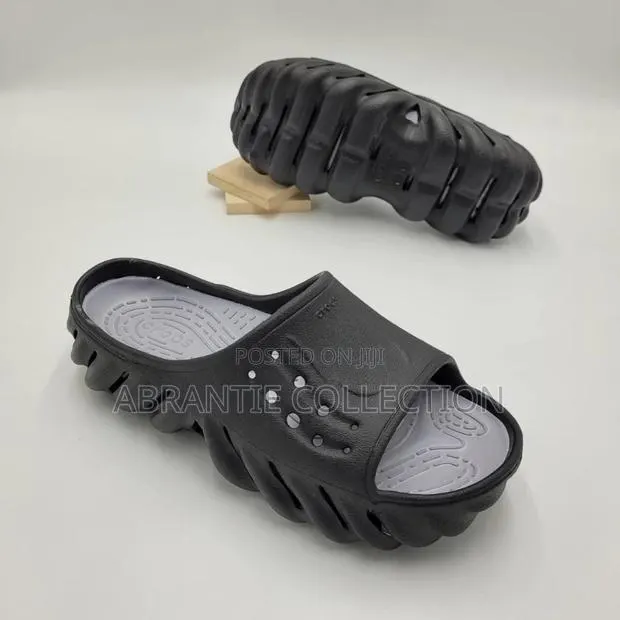 Crocs Echo Slides Black/ Ash · Photo 1