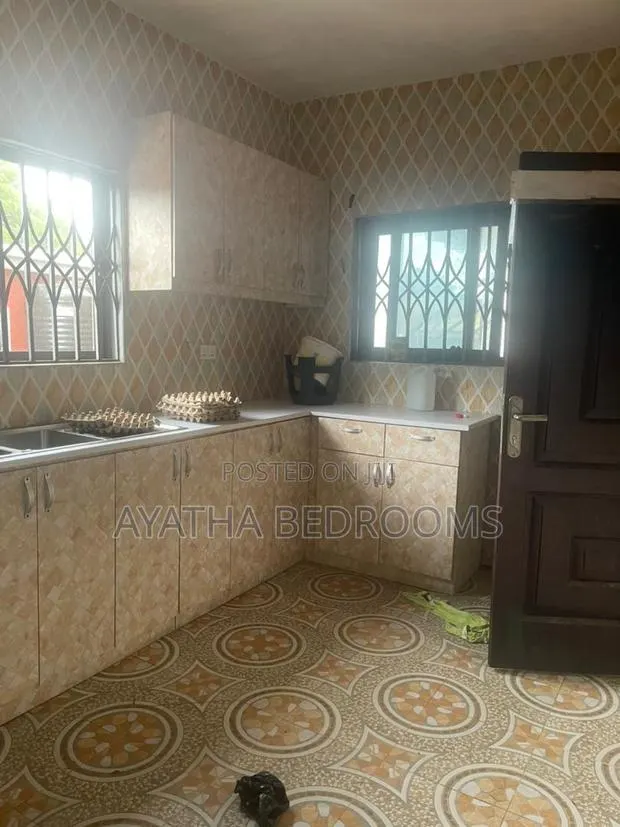 2bdrm Apartment in Bushroad Kalvary, Teshie for rent · Photo 2