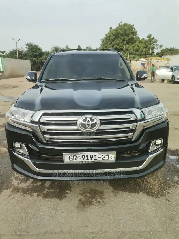Car Rentals. Rent a Landcruisers V8 for Your Tours Weddings · Photo 1
