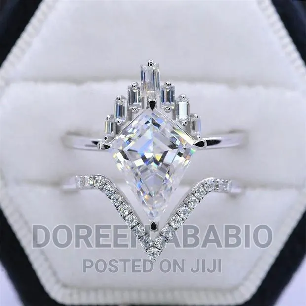 Engagement/Weddings Rings · Photo 1