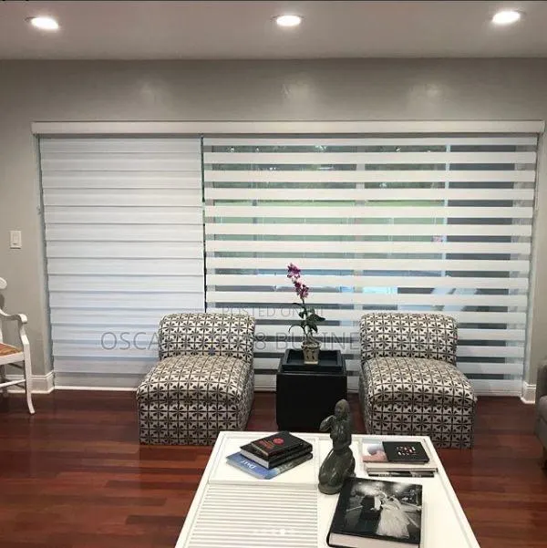 Macron Window Curtain Blinds · Photo 1