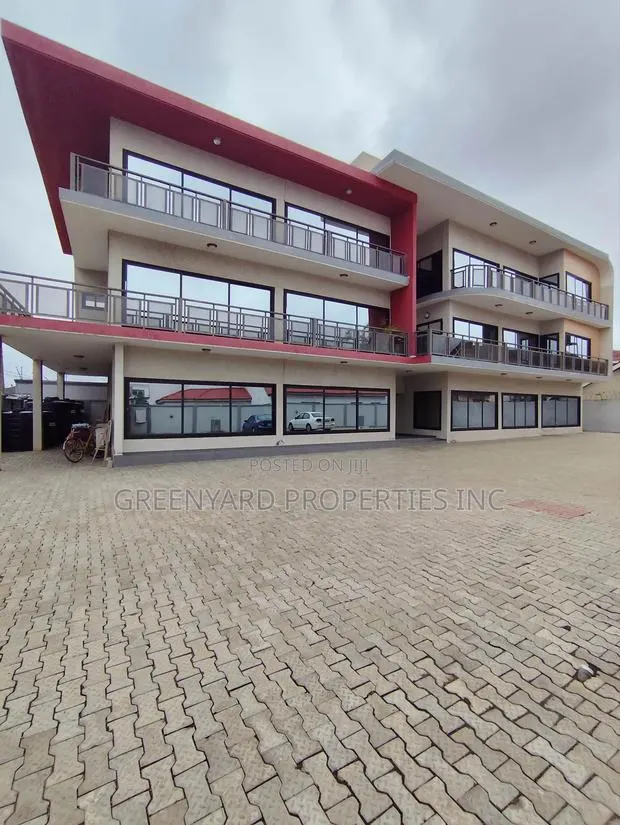 3bdrm Apartment in American House, East Legon for rent · Photo 1