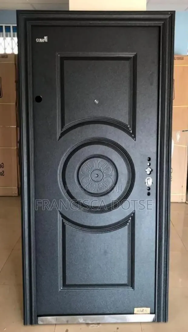 Durable and Elegant Door · Photo 1