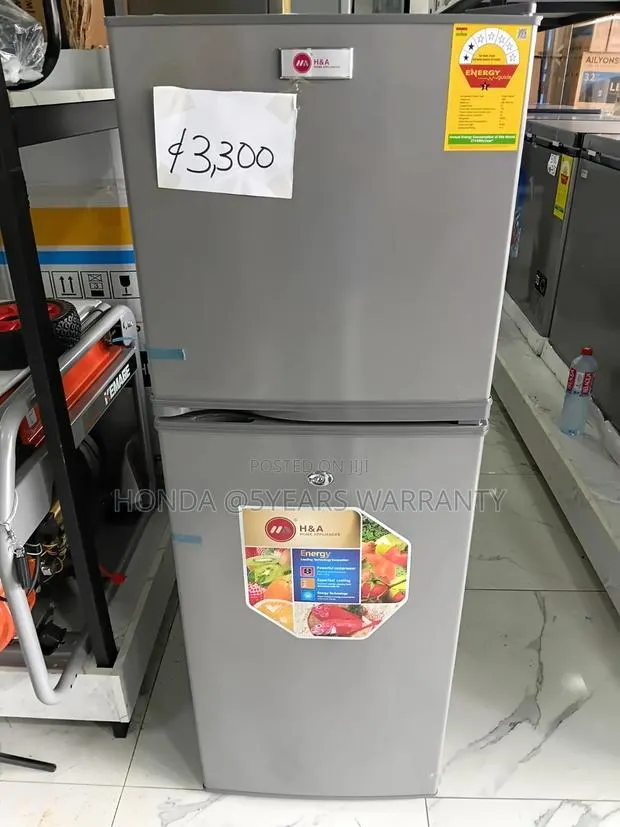 Original H&A Refrigerator - With Warranty Card · Photo 1